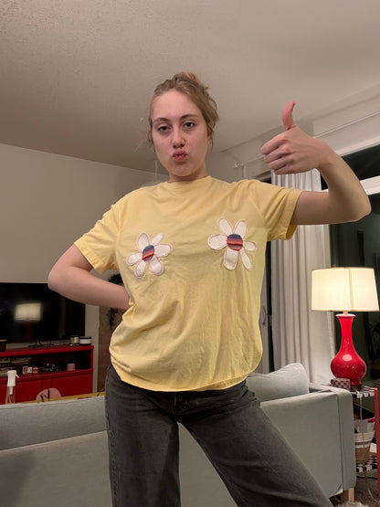 Yellow flower boob tee (M/L)