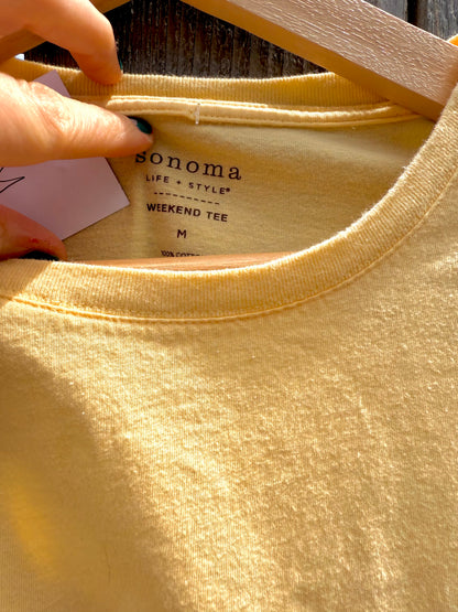 Yellow flower boob tee (M/L)