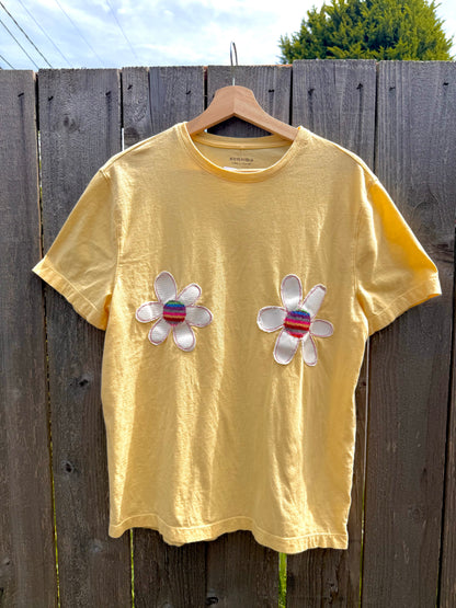 Yellow flower boob tee (M/L)