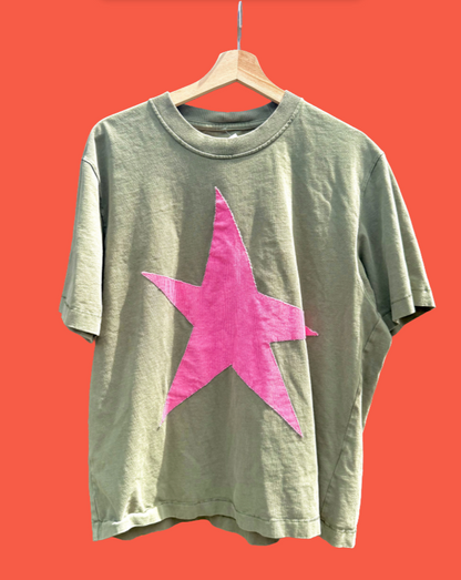 Green and pink star tee (L/XL)