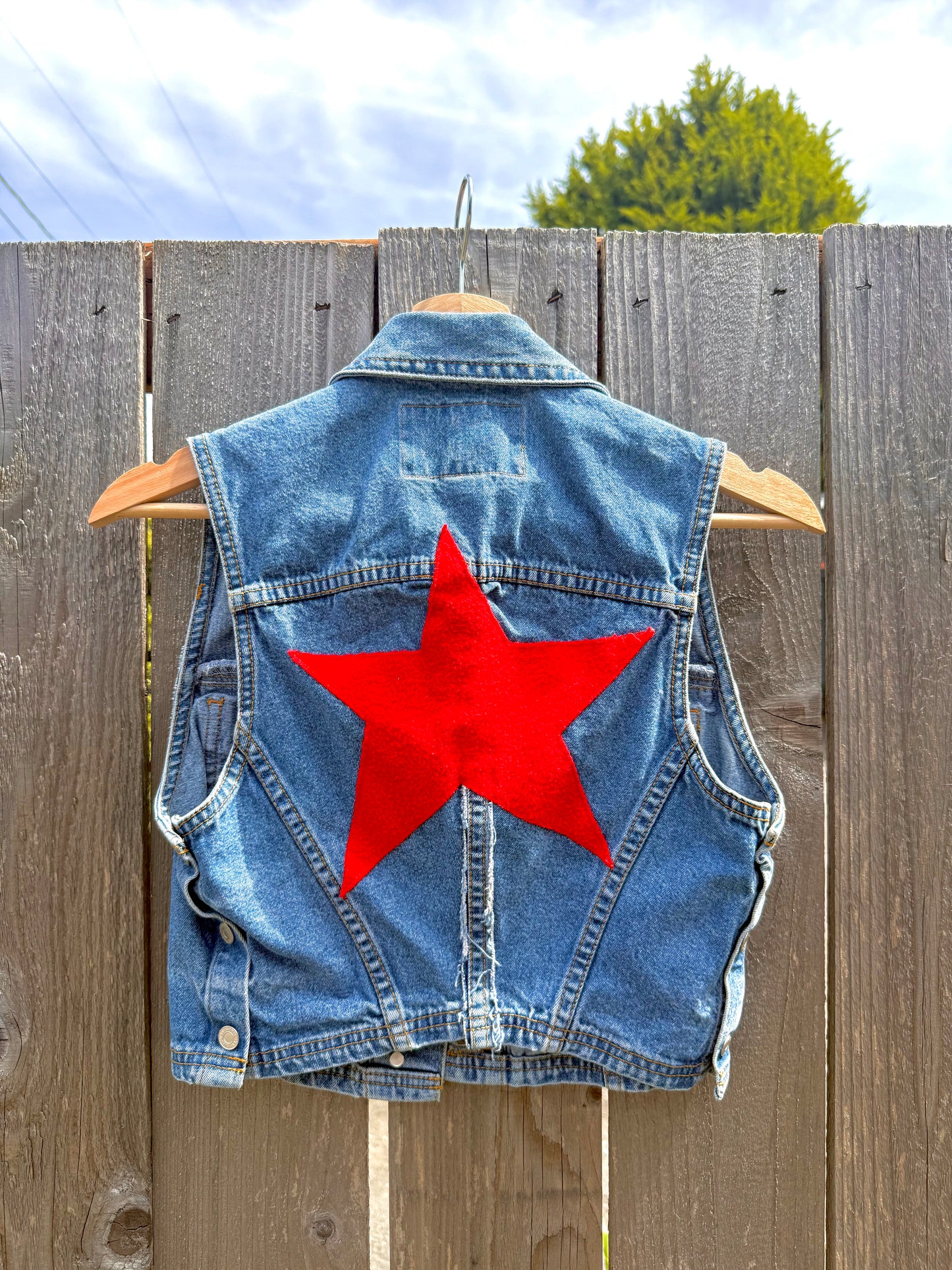 Levi’s denim vest (XS/S)