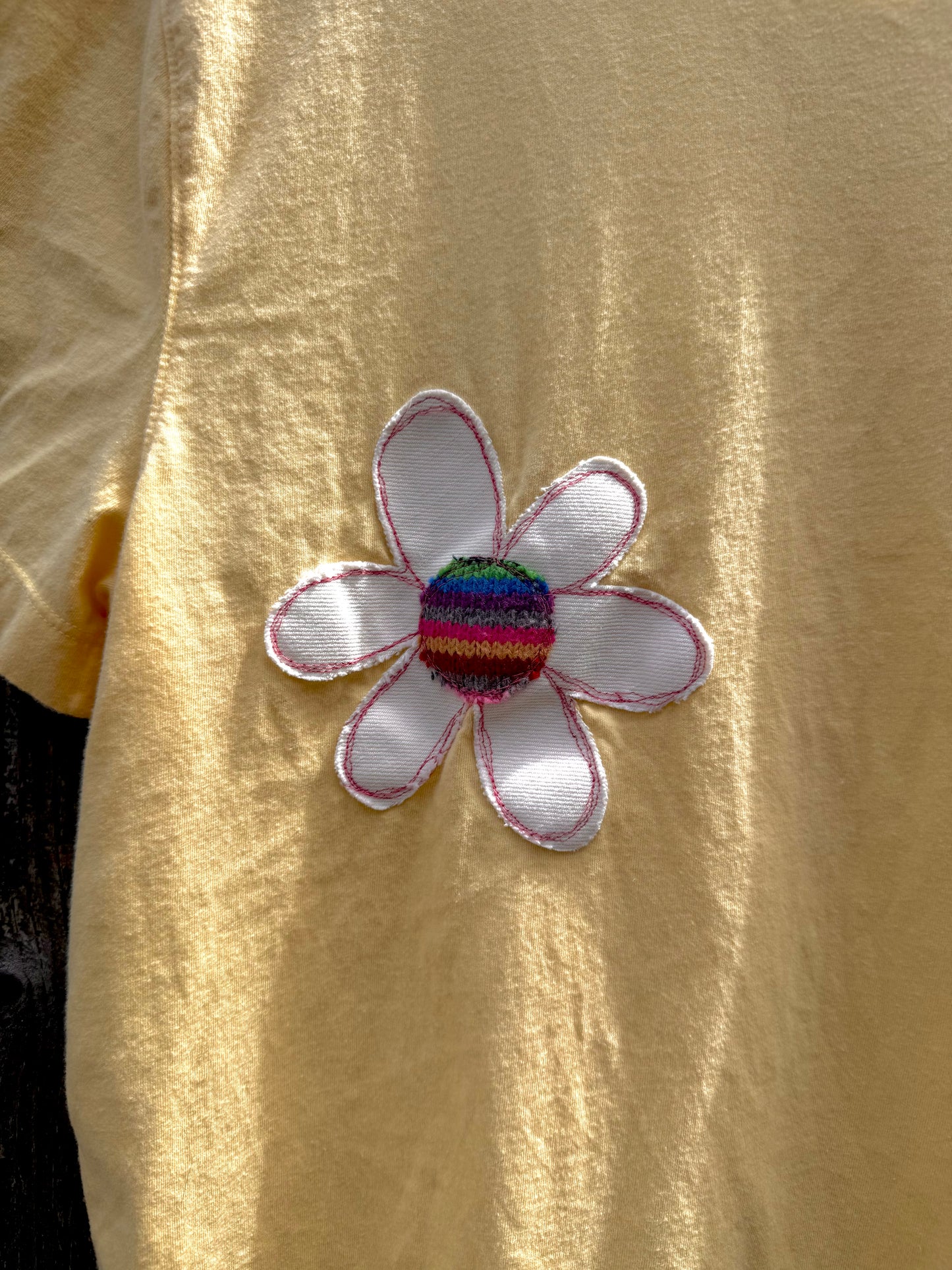 Yellow flower boob tee (M/L)